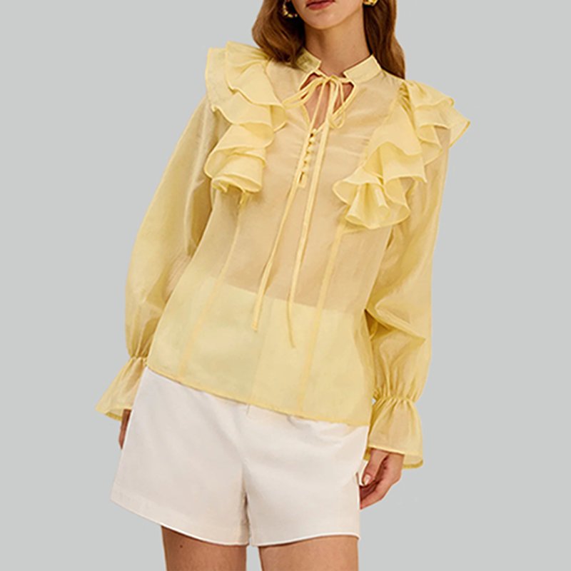 Women’s Ruffled Blouse