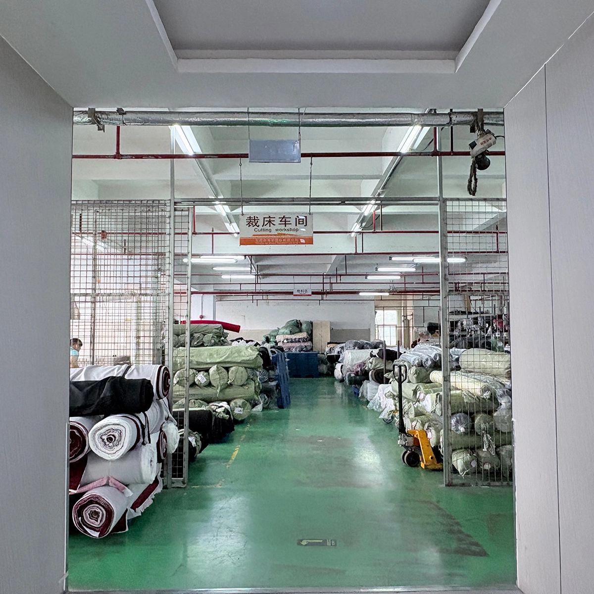 fabric-warehouse-dress-manufacturing