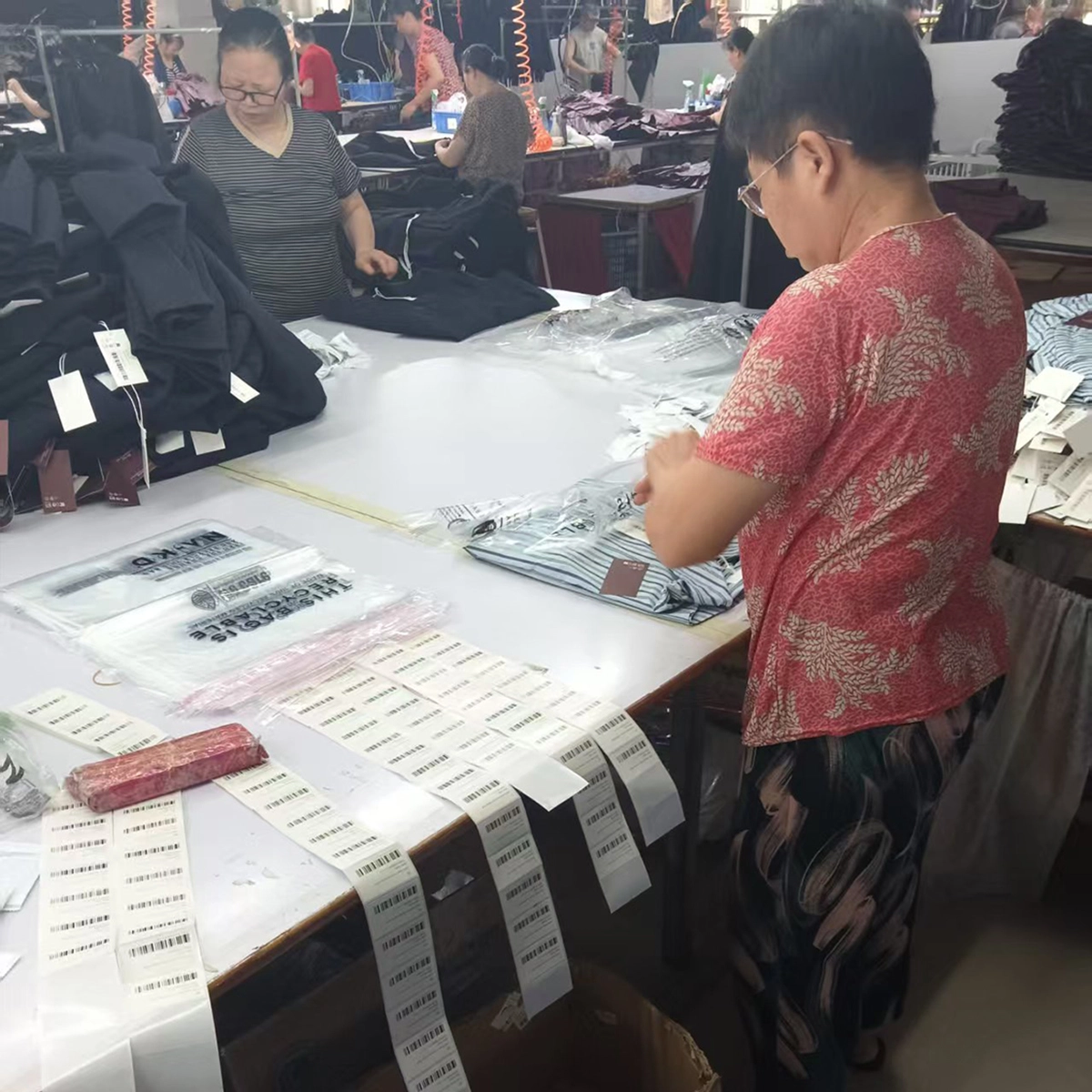 packing-wholesale-dress-factory