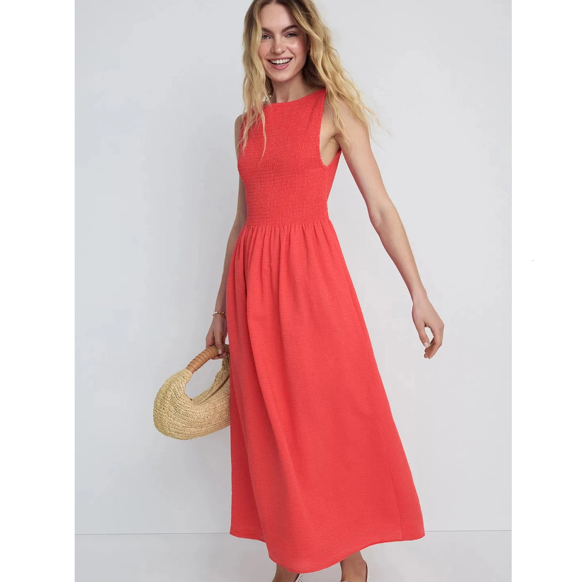 sleeveless casual maxi dress round neckline smocked bodice relaxed a line silhouette summer dress
