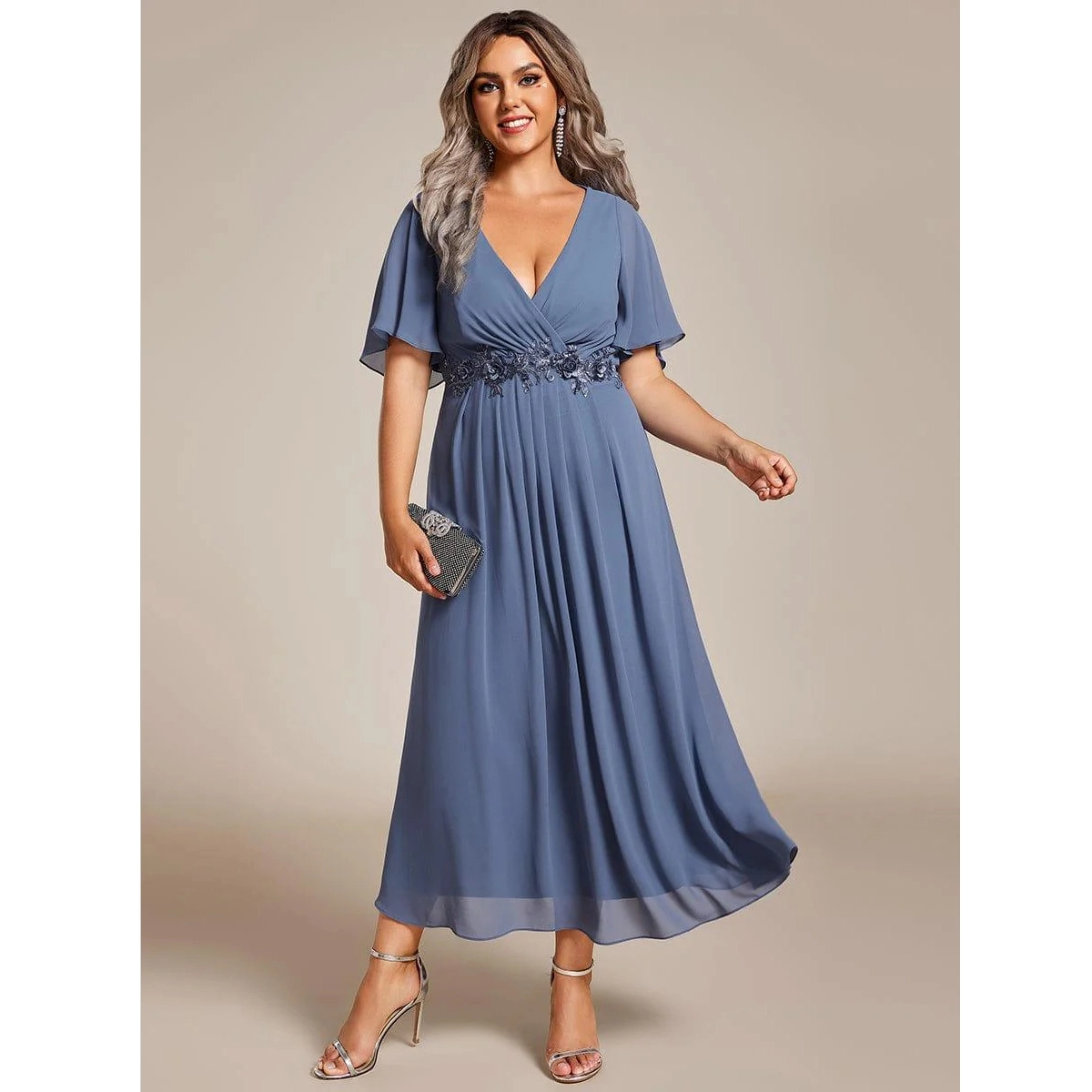 plus size wedding guest dress with short sleeves v neckline floral applique detail elegant occasion dress manufacturer wholesale supplier
