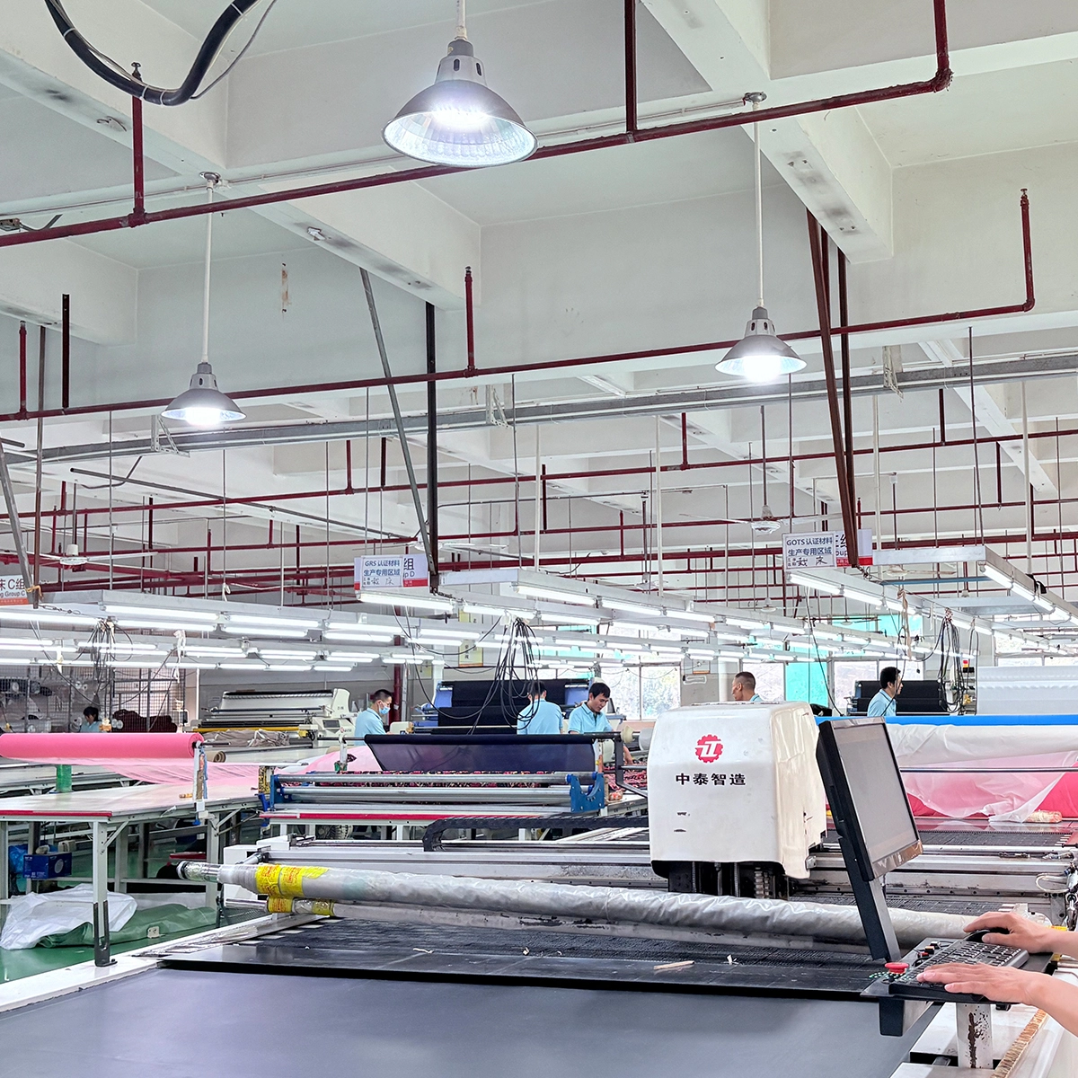 5 Automatic Cutting Lines in Dress Clothing Factory