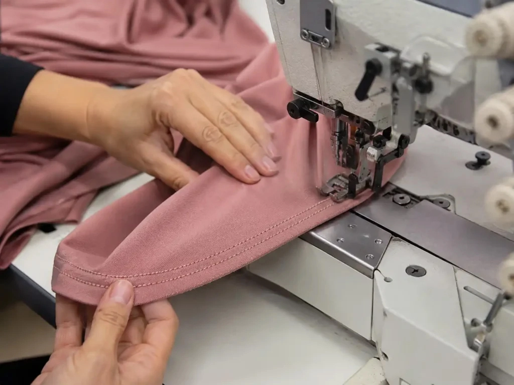 Coverstitch-Hems
